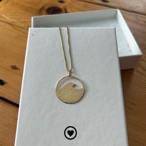 James Michelle Big Wave Necklace 22in. Gold filled